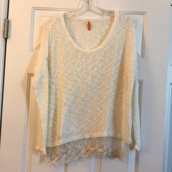 Beach, off-white pull-over sweater - Picture 1 of 2